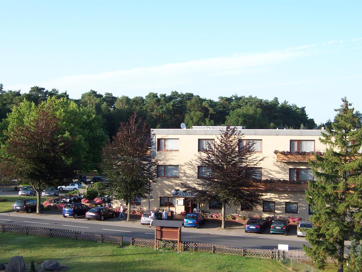 Hotel-Restaurant Fuchs Handeloh Екстериор снимка