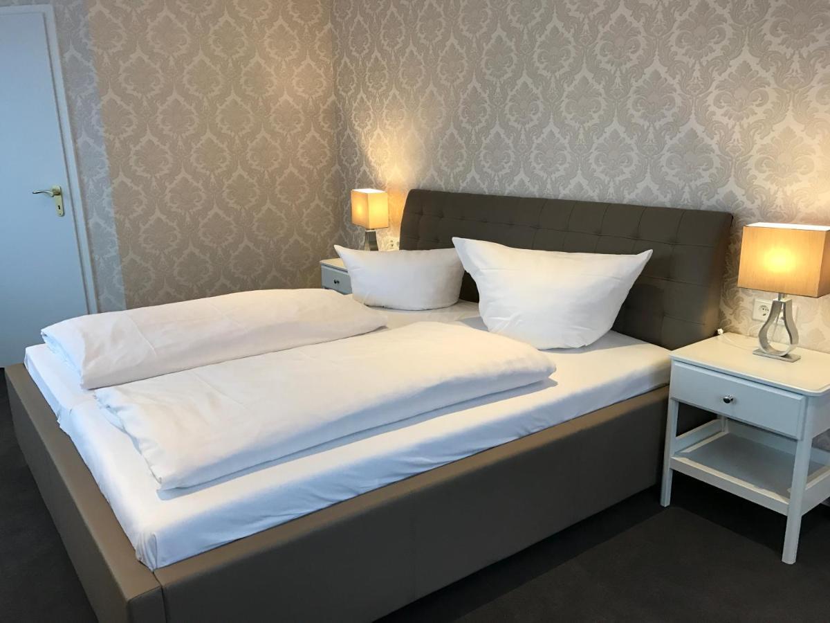 Hotel-Restaurant Fuchs Handeloh Екстериор снимка