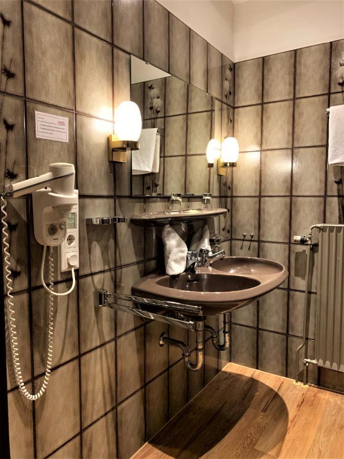 Hotel-Restaurant Fuchs Handeloh Екстериор снимка
